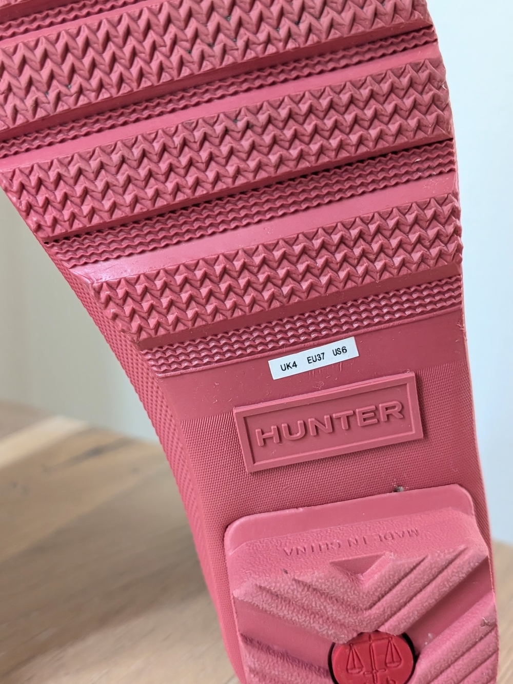 Hunter Classic Original Matte Short Rain Boots in Rose Pink - 6 - Picture 11 of 13